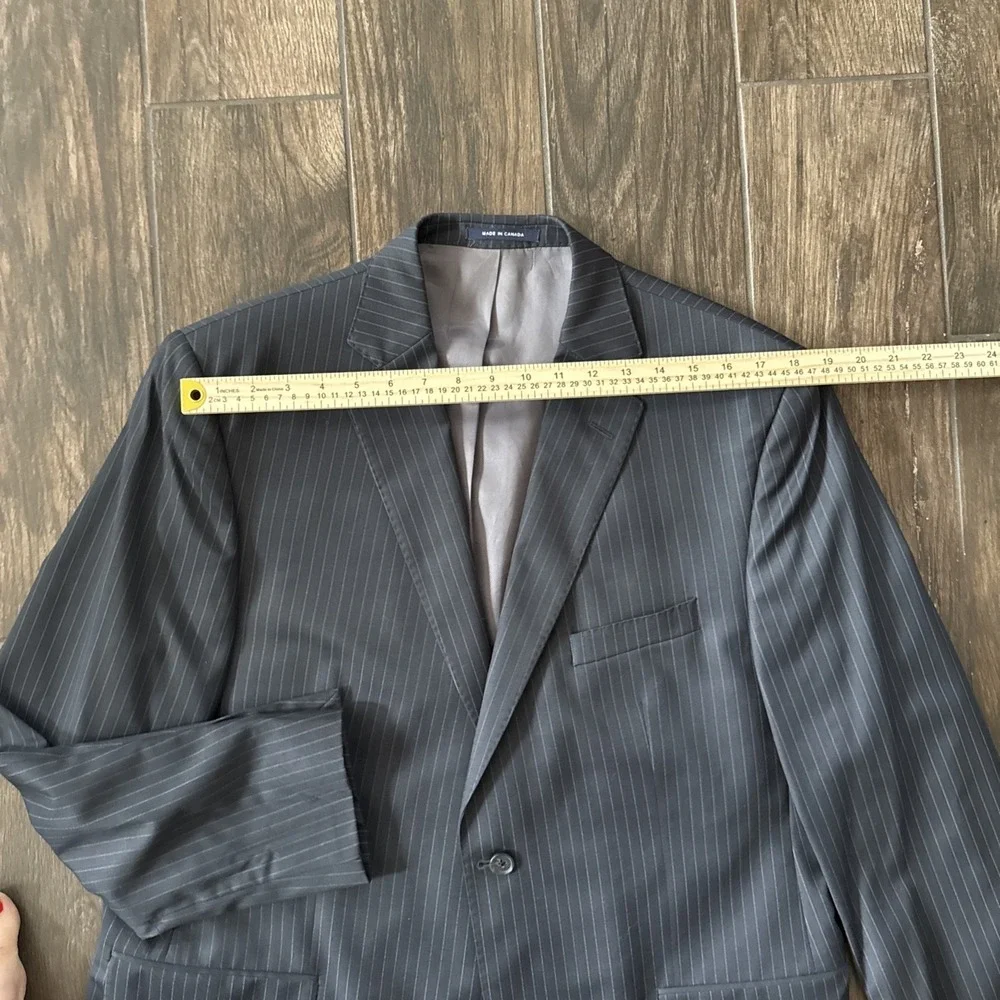 Daniel Cremieux Loro Piana Suit 44R 38x30 Gray Pinstripe Super 130's Wool Canada
